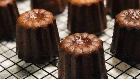 Canelés de Bordeaux